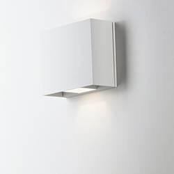 Alumilux: Cube LED Outdoor Wall Sconce